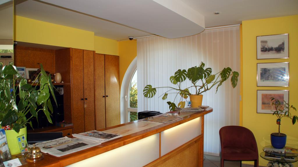 Hotel Am Buschkrugpark Berlin Zewnętrze zdjęcie